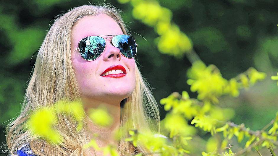 Katharina genoss gestern bereits die wärmenden Sonnenstrahlen in Krefeld.