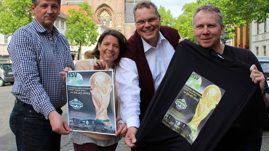 Wir holen den WM-Pokal