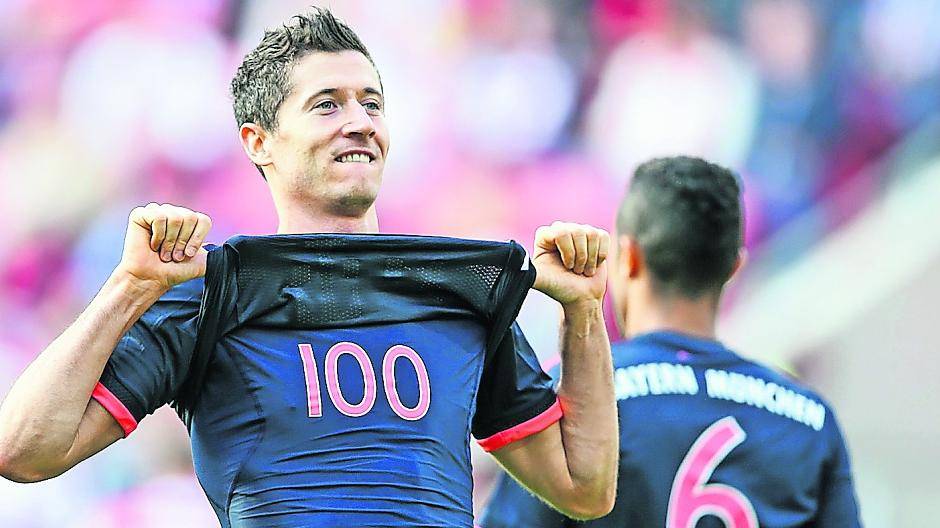 Lewandowski ballert weiter