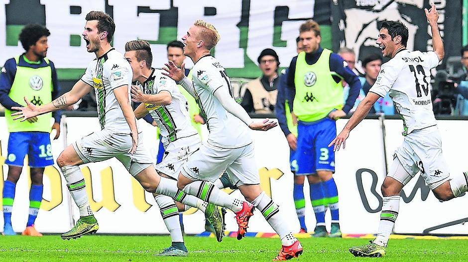 Die Fohlenelf setzte ihre eindrucksvolle Aufholjagd in der Bundesliga mit einem 2:0-Sieg gegen Wolfsburg fort.