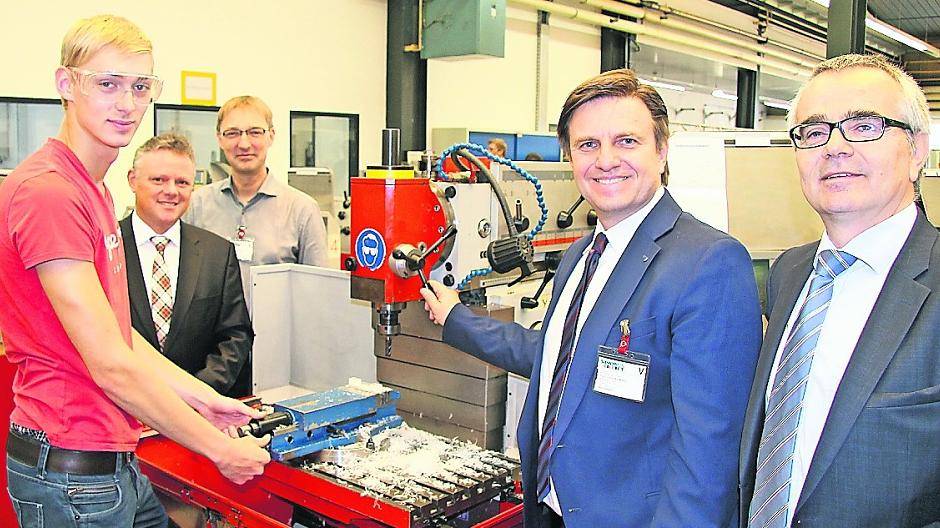 Eine Ausbildung - bei zwei Firmen