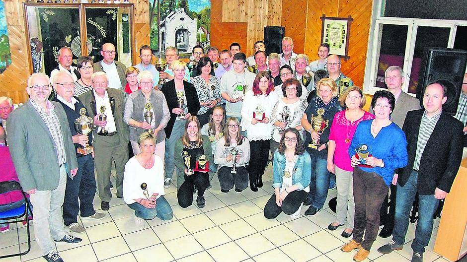 47 Pokale für die besten Schützen