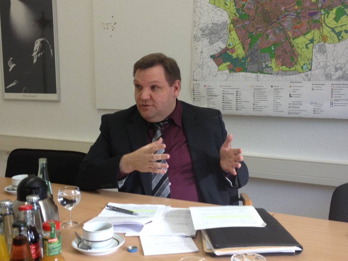 SPD-Chef Meyer schlägt 24-Stunden-Kita vor