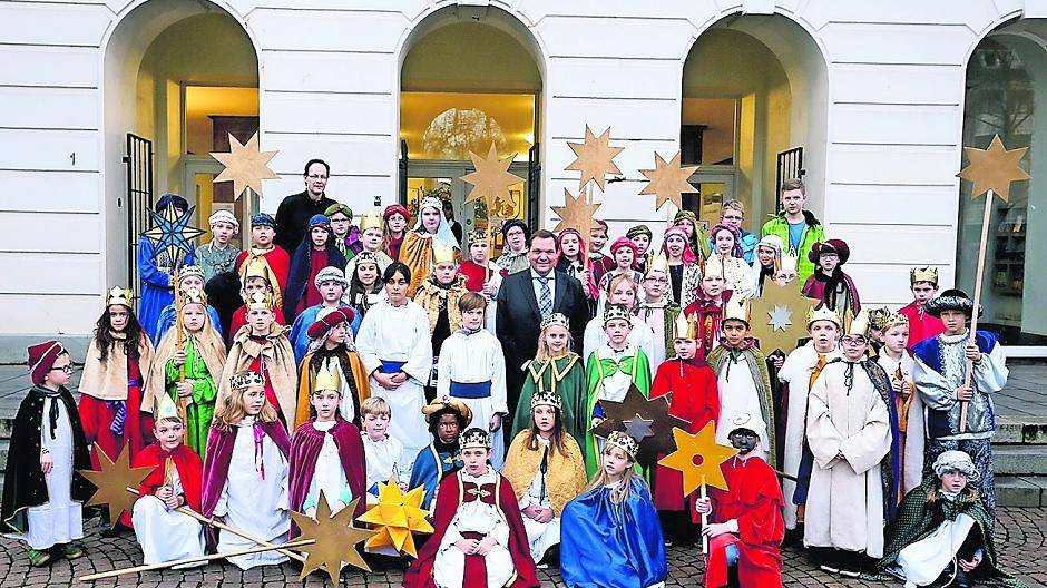 Sternsinger besuchten das Krefelder Rathaus