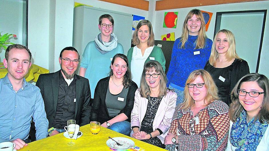 Orchesterleiterin Heike Prins (vordere Reihe 4. v. l.) mit „ihren“ Musikern.