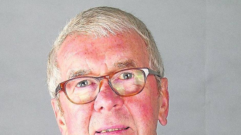 Der Sportliche Leiter, Rüdiger Noack, kennt in Eishockey-Europa jedes Fleckchen.