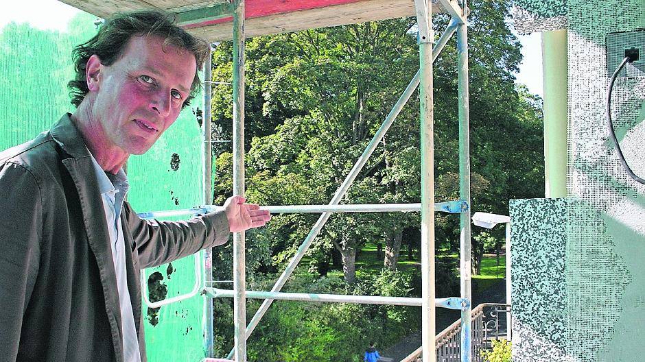 Der Stil klassischer Moderne im Grünen