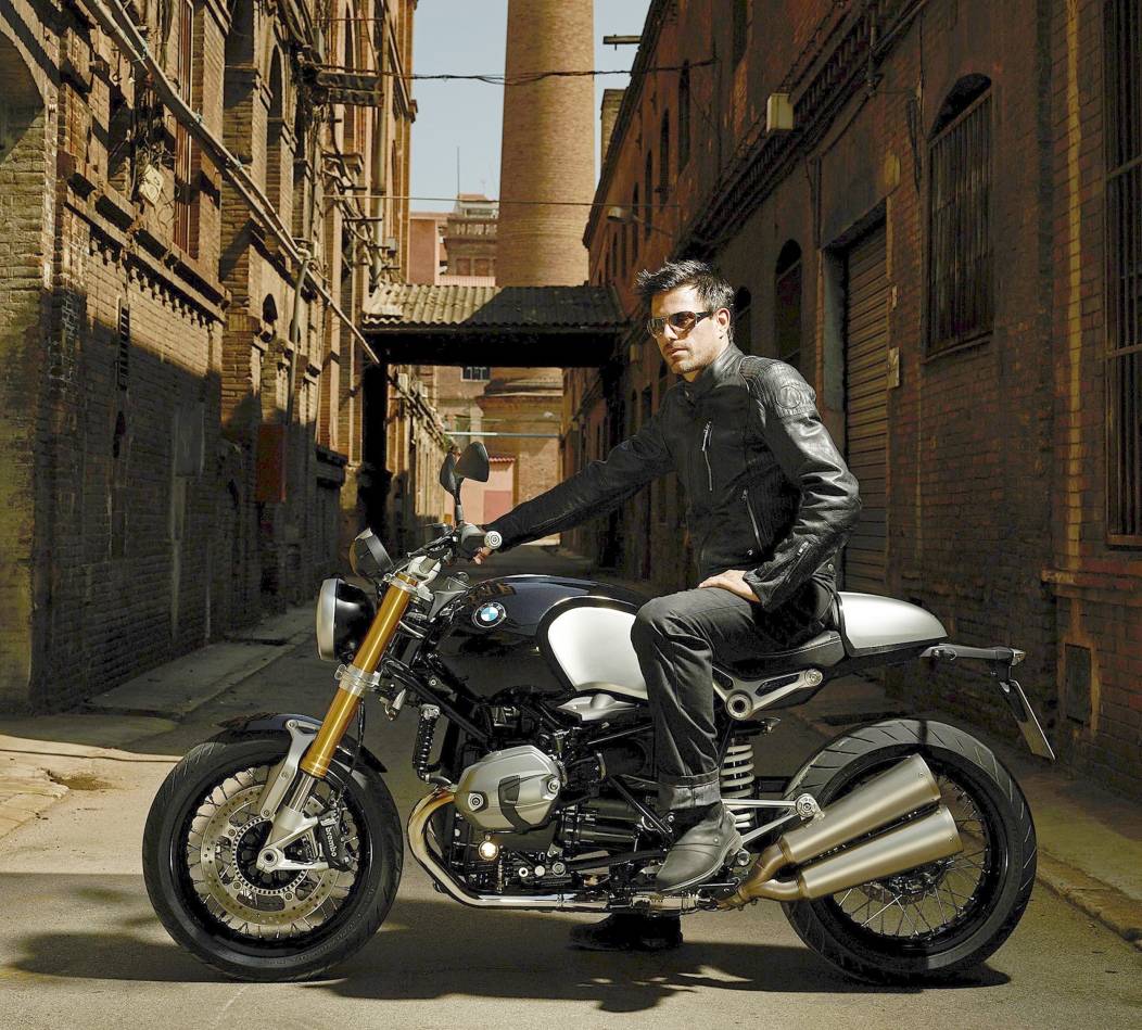 Ein vorrangiges Designziel bestand darin, die Karosserieumfänge zugunsten eines puristischen Auftritts so weit wie möglich zu reduzieren. Bei der Betrachtung der nineT erschließt sich an vielen Stellen des Fahrzeugs zudem die Liebe zum Detail, welche die Arbeit der Designer und Konstrukteure jederzeit beeinflusst hat.Foto:BMW