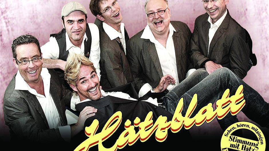 Die Band „Hätzblatt“ bringt Stimmung bei der Report Party Rot Weiß.