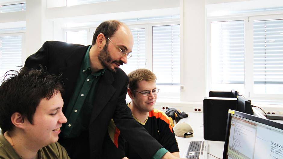 Einsicht: Schüler können beim Schnupperstudium an der Hochschule echte Seminare besuchen.