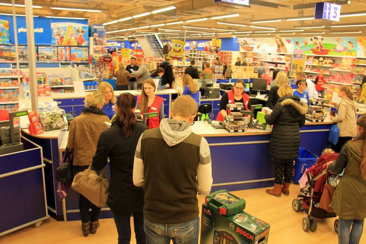 Großer Andrang bei Toys'R'Us