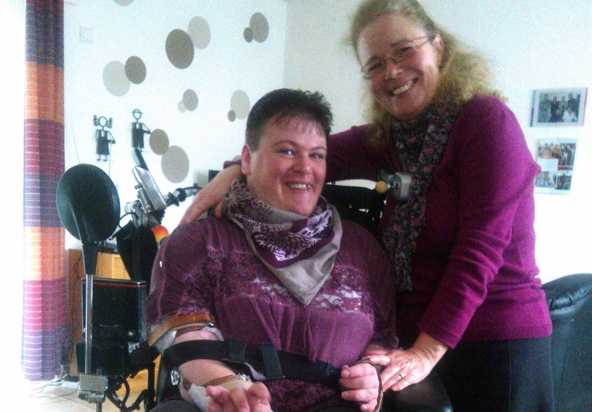  Sabine W. und ihre Assistentin. 