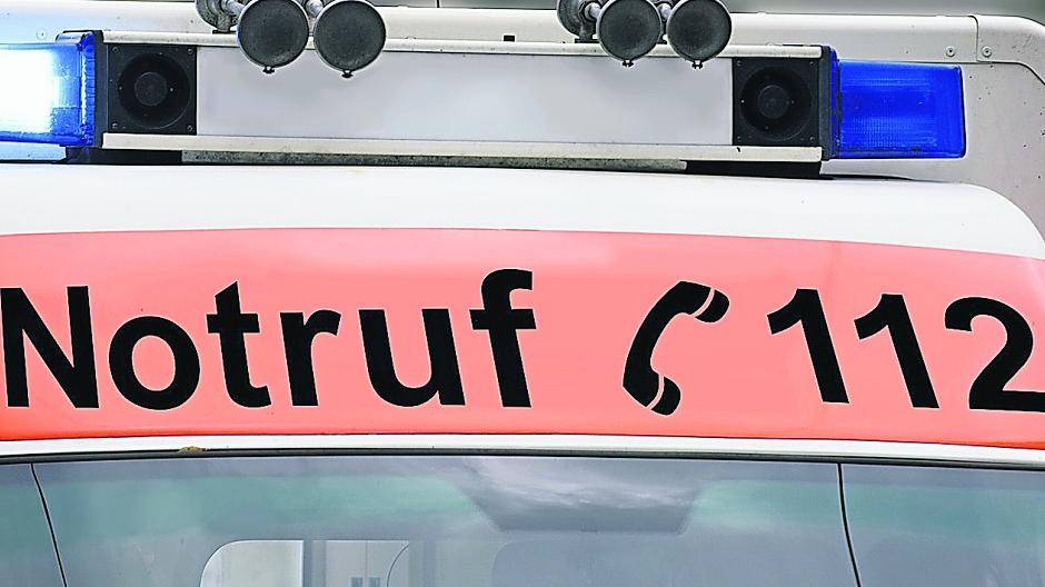 Auf dem Büdericher Abenteuerspielplatz wurde ein Rettungswagen an der Abfahrt gehindert.