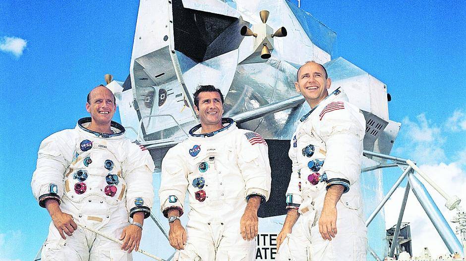  Die Apollo 12-Crew: v.l.n.r. Charles Conrad, Richard Gordon, Alan Bean 