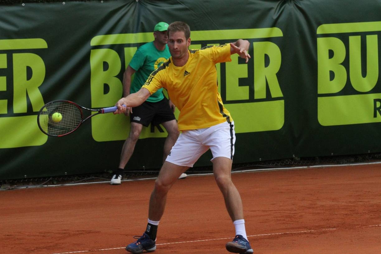 Am vergangenen Montagabend zeigte Florian Mayer, dass die Zuschauer viel von ihm erwarten dürfen. Und auch Dustin Brown kämpfte sich in die zweite Runde.