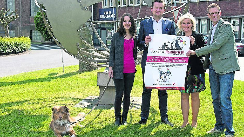  Johanna Krapp (Projektleiterin der „Faszination Heimtierwelt“), Patric Gellenbeck (Event- und Locationmanagement AREAL BÖHLER), Heike Reiß (Wirtschaftsförderin der Stadt Meerbusch) und Stephan Schlüter (Geschäftsführer des Veranstalters takefive-media GmbH) freuen sich auf die bevorstehende Messe in Meerbusch. Foto:  