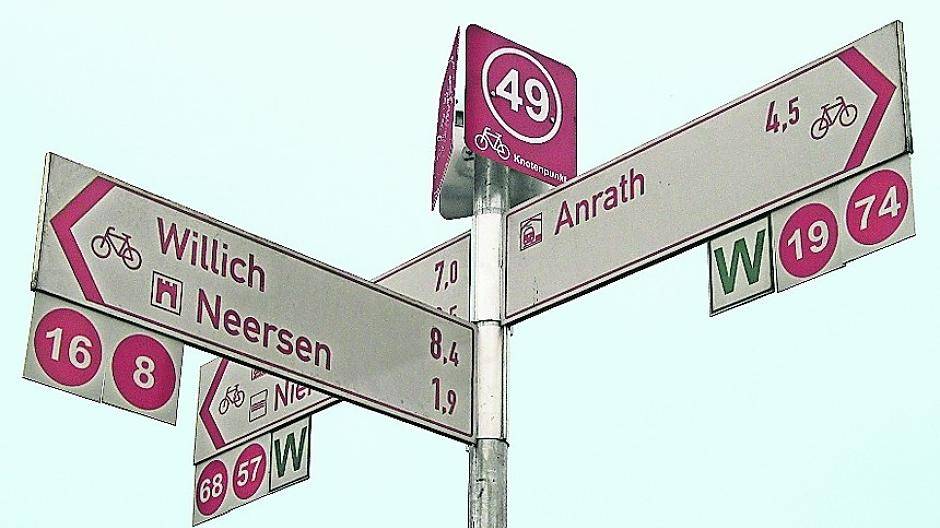  So sehen die neuen Schilder an den Kreuzungen der Radwege aus. 