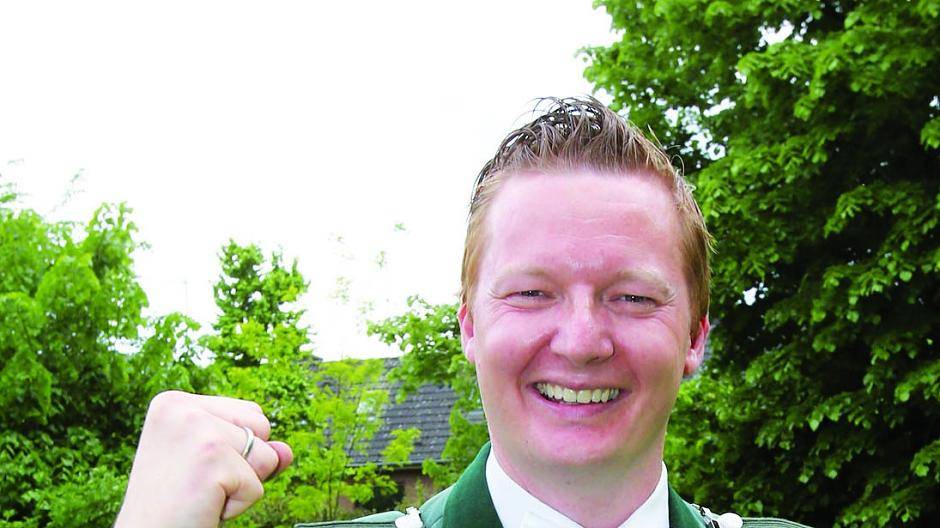  Er ist der neue König von Büderich: Robert I. van Vreden hat am Wochenende den Vogel von der Stange geholt. 