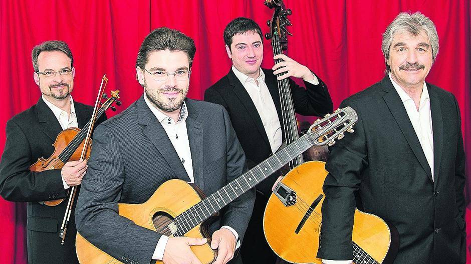 Spielen am Samstag im Forum Wasserturm: Josho Stephan (2. v. l.) und Band.