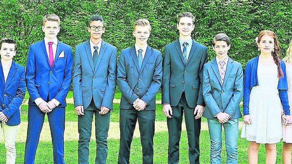 45 Jugendliche bei Konfirmation