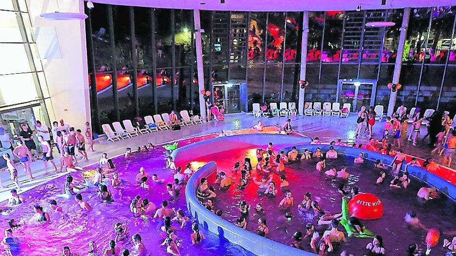 Stimmungsvolle Atmosphäre im Vitusbad.