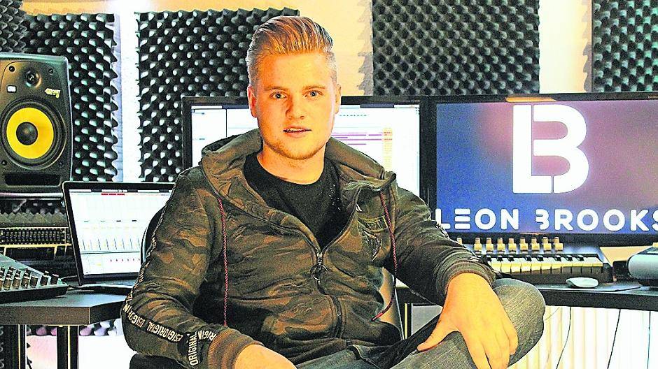 Leon Brooks: Der Chart-Stürmer