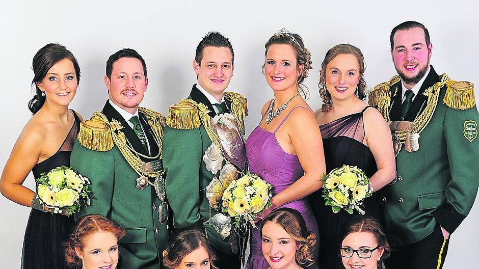  Das diesjährige Königshaus der St. Sebastianus Bruderschaft Schiefbahn. Foto: Fitifoto 