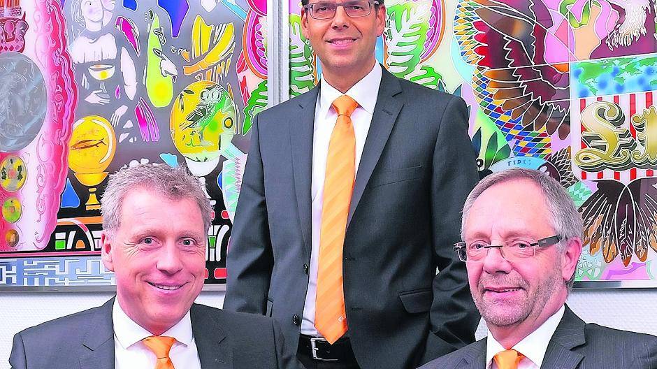  Der Vorstand der Volksbank Viersen (v.l.): Jürgen Cleven, Michael Willemse und Helmut Pollmanns.  