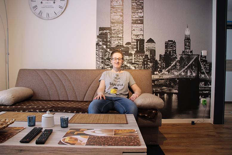 Paulina in ihrem neuen Apartment.