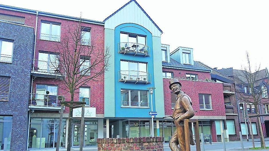 Im Kern Lobberichs: Die Lücke am Alten Markt ist geschlossen. Gesucht wird unter anderem noch ein Pächter für das Café.