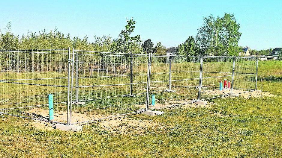  So unscheinbar sieht es aktuell auf dem ehemaligen Gelände der Firmen Rötzel und Genenger in Nettetal-Breyell aus. Der Kreis Viersen saniert das Grundwasser. 