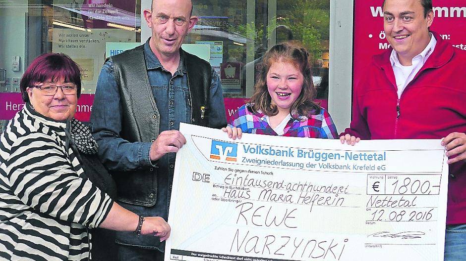 Sommerfest-Spende an Maria Helferin