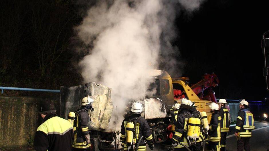 Weißer Rauch stiegt am Ende...