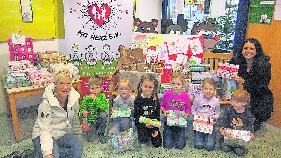 V8-Freunde und Kinder spenden