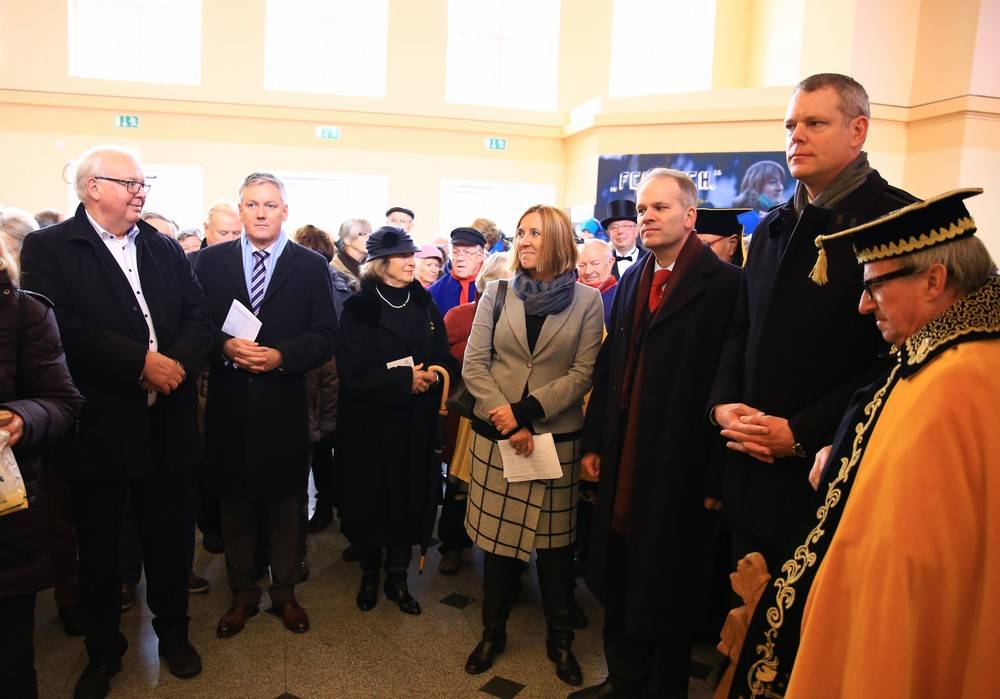 150 Jahre Eisenbahn Viersen Kaldenkirchen Venlo: Zügig unterwegs