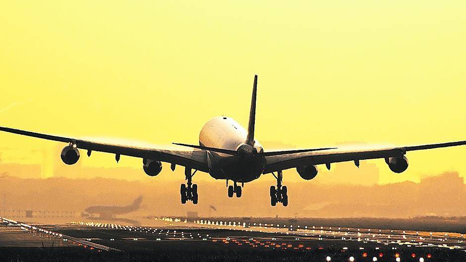  „Stadt und Bürgerschaft müssen jetzt im Schulterschluss Widerstand leisten“, sagt Bürgermeisterin Angelika Mielke-Westerlage. Der Flughafen plant, die Erweiterung der Flugbewegungen auf jährlich 318.000 zu erhöhen. 