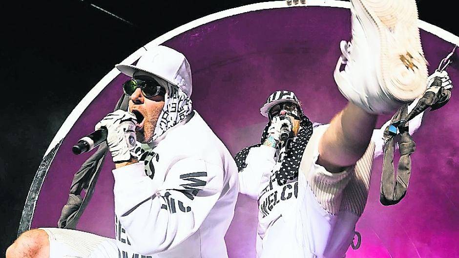  Immer viel Action und tolle Bühnenshow - das sind Deichkind!  