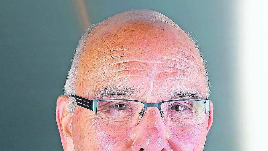 Reiner Geroneit (CDU) ist Kreistagsabgeordneter aus Neuss und Vorsitzender des Polizeibeirats im Rhein-Kreis Neuss: „Für die Sicherheit im Rhein-Kreis Neuss ist die Kreispolizeibehörde unter Leitung von Landrat Hans-Jürgen Petrauschke zuständig.“