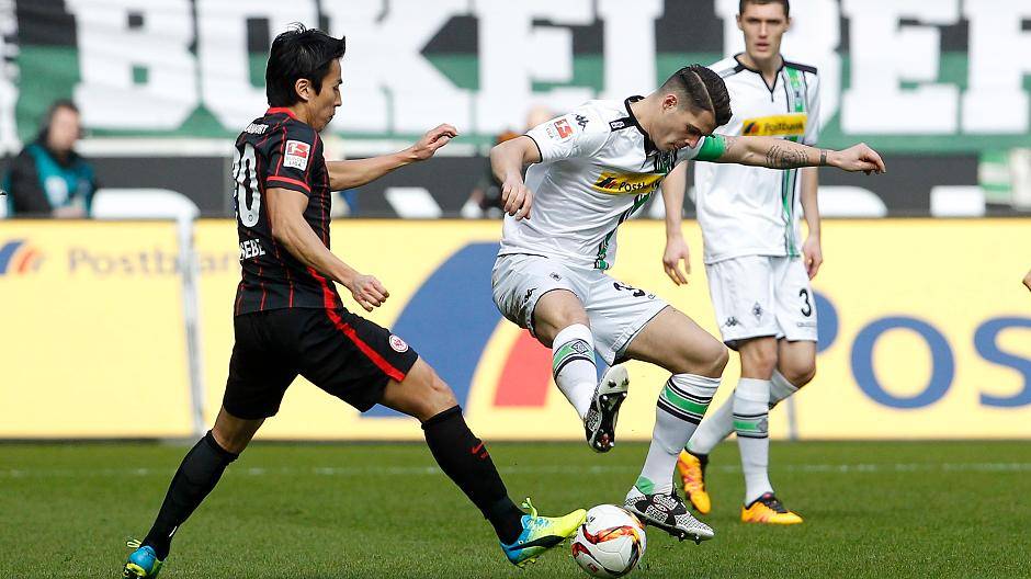 Granit Xhaka spielt seit sechs Spielen mit der Hypothek von vier Gelben Karten. Auch Mo Dahoud ist mittlerweile nur noch eine Gelbe Karte von einer Sperre entfernt.