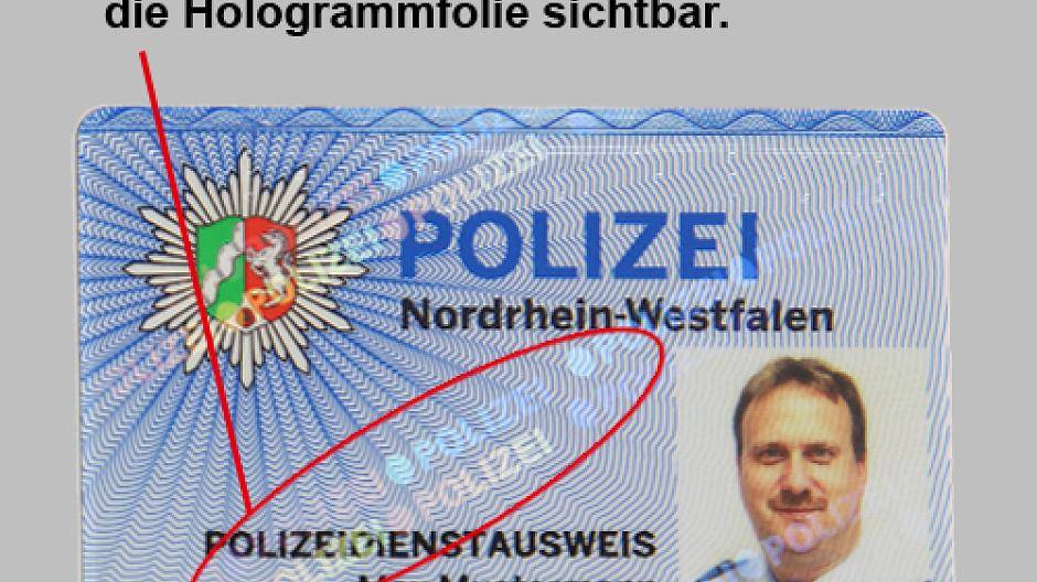  Neben einem echten Polizeiausweis besitzen Kriminalbeamte darüber hinaus eine persönliche Dienstmarke mit individueller Nummer. Im Zweifel sollte direkt die 110 oder die 02131 3000 angerufen werden. 