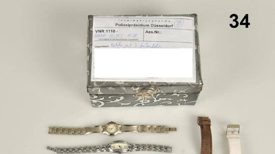 Die Polizei sucht die Besitzer von gestohlenem Schmuck.