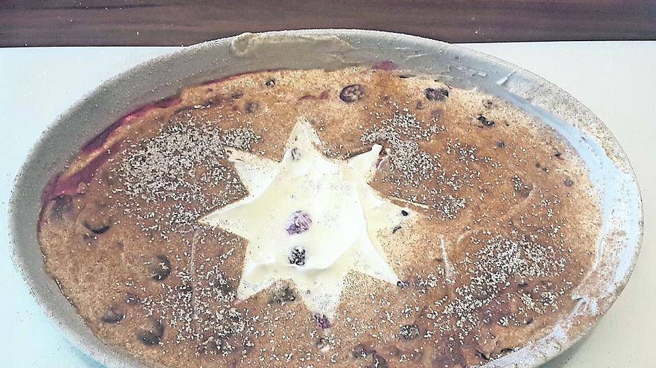 Gan schön lecker sieht die weihnachtliche Advent-Tiramisu aus. Und sie schmeckt einfach nur hervorragend. Echt was für Leckermäulchen.