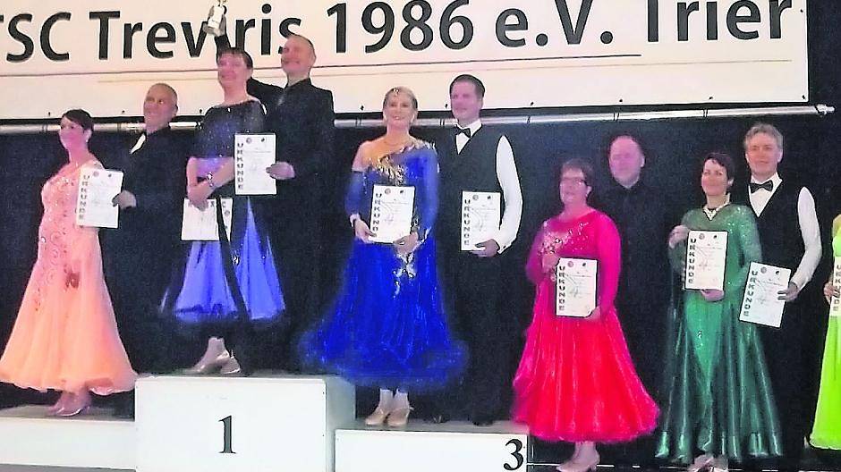 Gold für Turniertänzer des MTC!