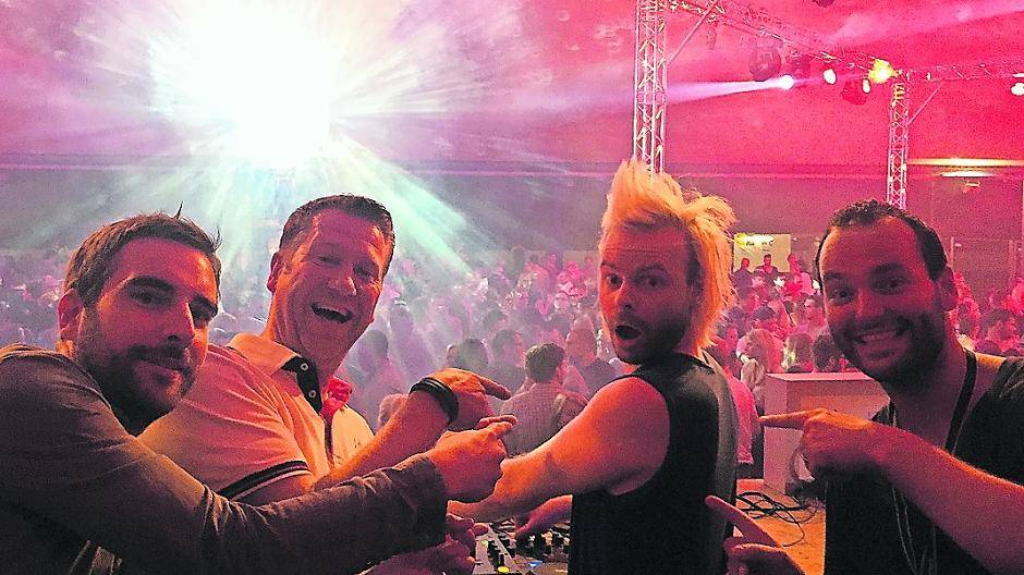  Die 1Live-Charts-Party kommt zum zweiten Mal nach Grefrath. 