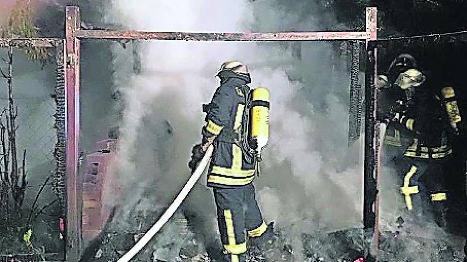  Von der Laube blieb so gut wie nichts mehr übrig. 