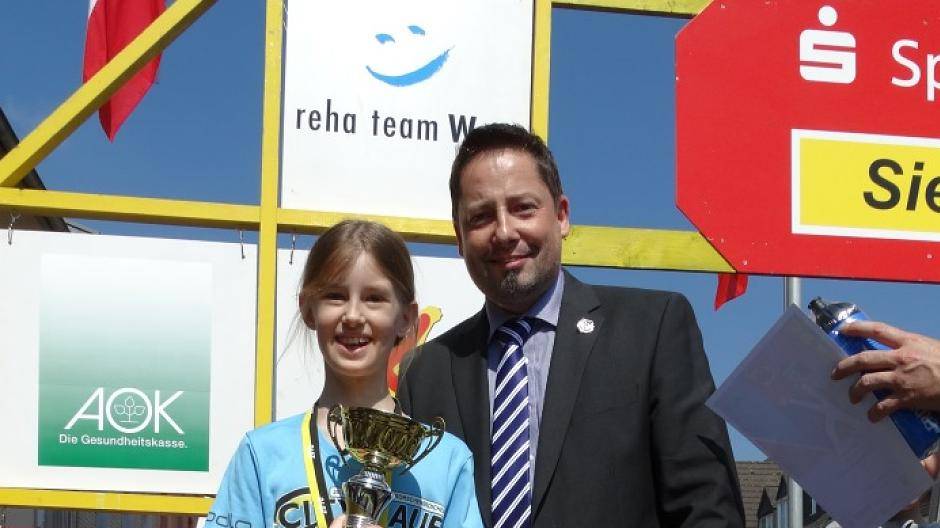 Olivia van der Vee,...