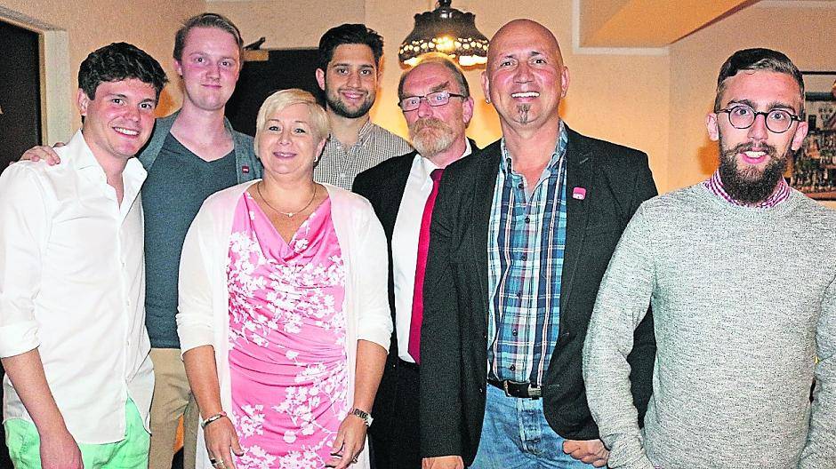  Der neue Vorstand der Willicher SPD (von links): Lukas Maaßen, Hendrik Pempelfort, Conny Wingerath, Christian Gosselk, Dietmar Winkels, Markus Gather, Marc Cichon. 