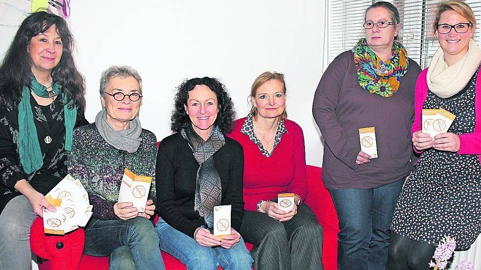 Die Koordinierungsgruppe zum Runden Tisch gegen häusliche Gewalt hat nun im Kreis Viersen ein Anti-Gewalttraining für Männer ins Leben gerufen. Die Flyer sollen über die Möglichkeiten informieren.