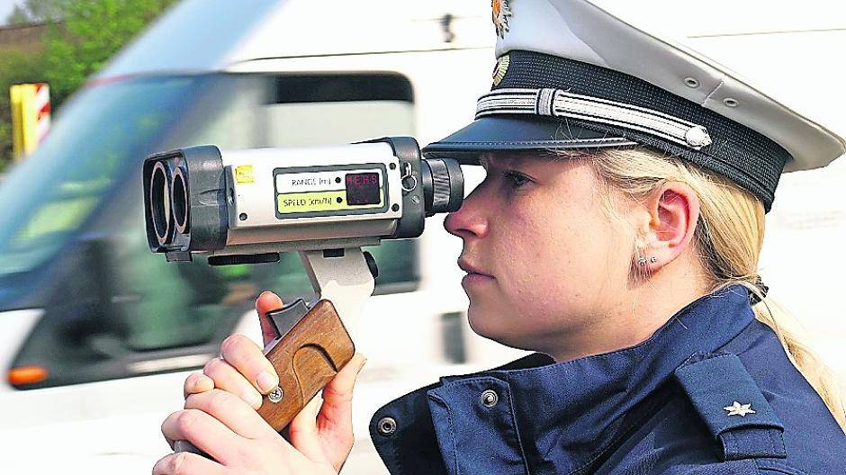  Die Blitzer im Blick. 