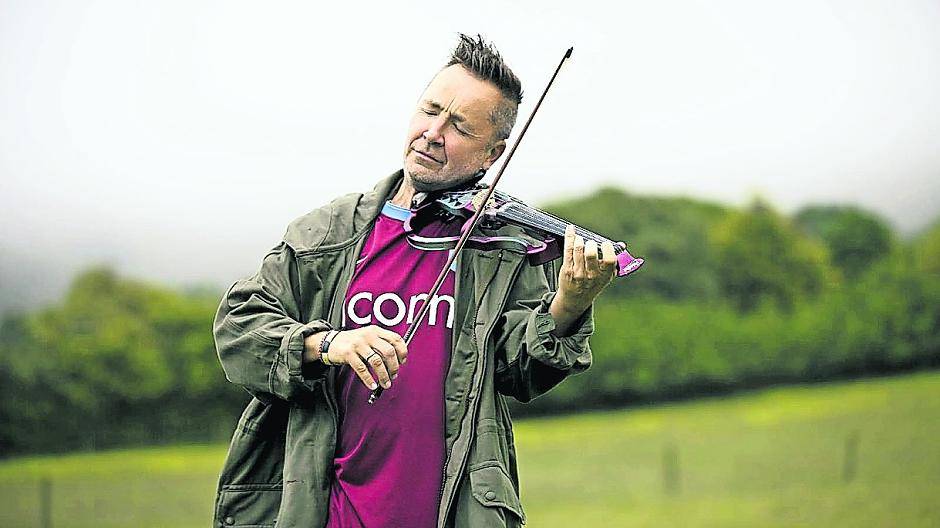 Stargast des 29. Internationalen Jazzfestivals ist Nigel Kennedy. Er gab bereits 2008 ein viel umjubeltes Konzert in Viersen.